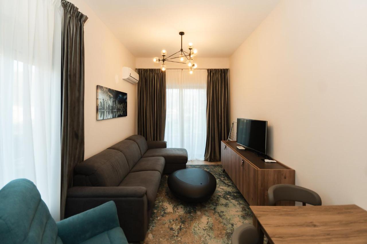 Montesun Boka Apartments Budua Esterno foto