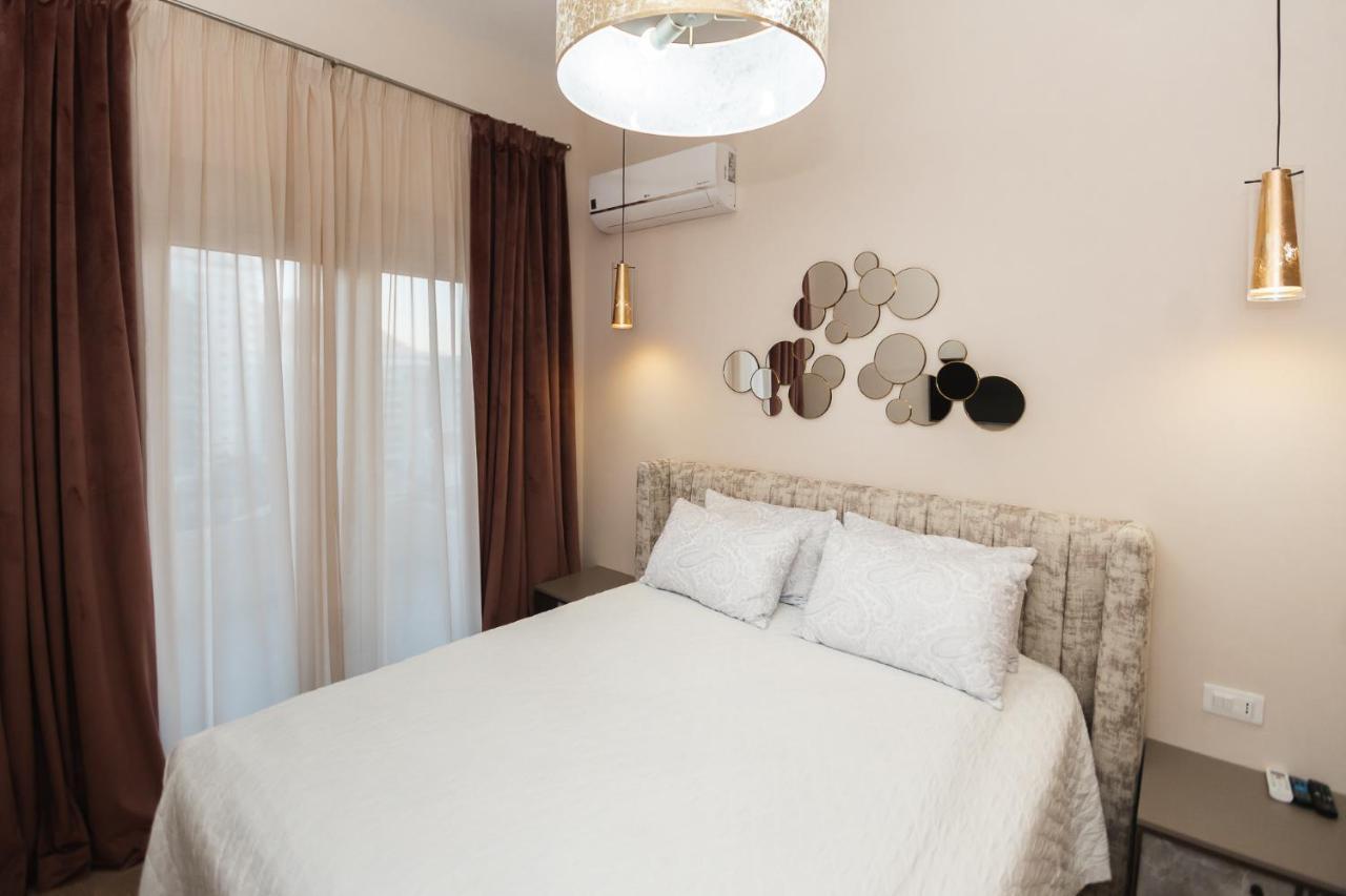 Montesun Boka Apartments Budua Esterno foto