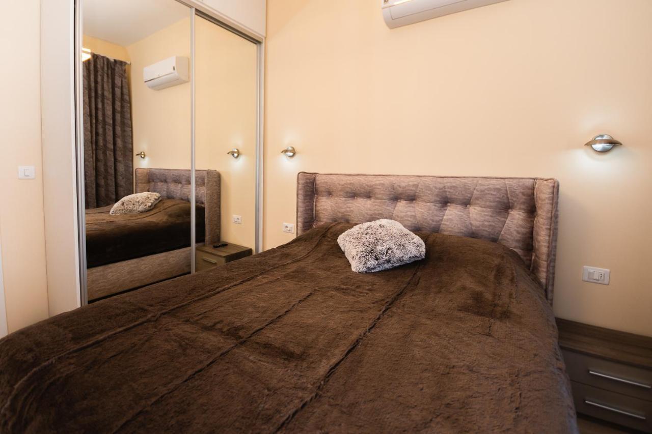 Montesun Boka Apartments Budua Esterno foto