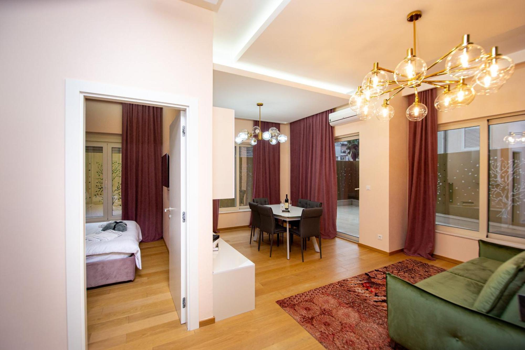 Montesun Boka Apartments Budua Esterno foto